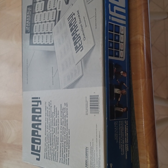 Vintage 1986 jeopardy board game - Picture 4 of 10